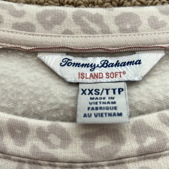 Tommy Bahama island soft top - Picture 4 of 6